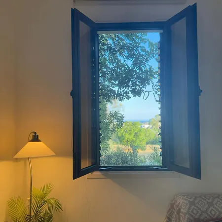 Tranquil Poolside With Stunning Views Appartement Mazotos
