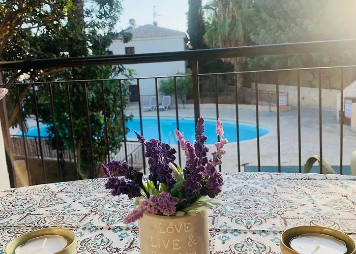 Tranquil Poolside With Stunning Views *